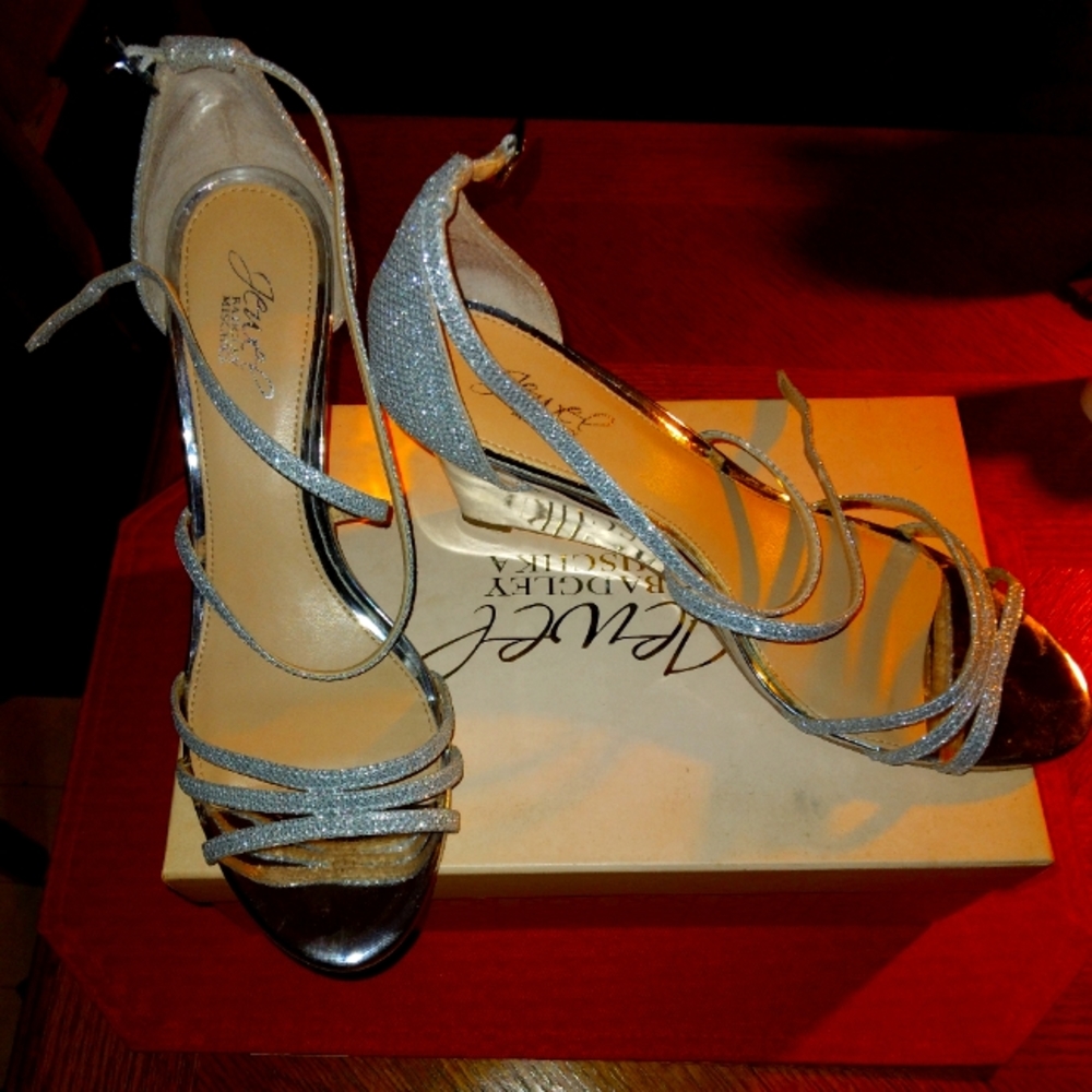 Jewel Badgley Mischka Sandals - Used